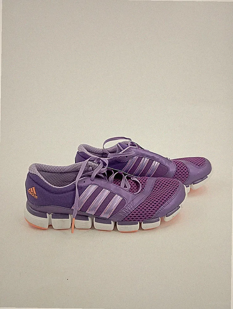 Adidas Damen Laufschuhe Sportschuhe Gr. 40.5 Lila Sportlich