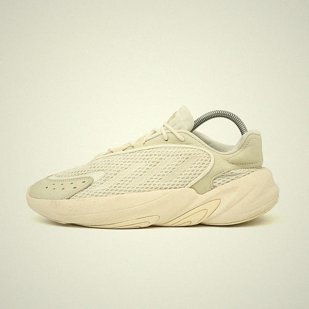 adidas Damen Ozelia Schuh Beige Mesh Low-Top Originals Sneaker EU 39⅓