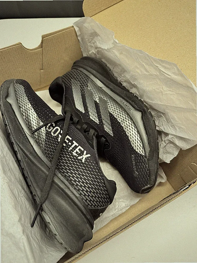 Adidas Damen Sport Fitness Running Laufschuhe Supernova W Gore Tex GTX Neu