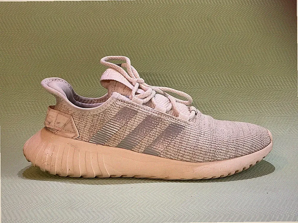 Adidas Damen Sportschuhe, Sneaker, Laufschuhe. Elfenbeinfarben.Gr.40. Gut.LP.89€