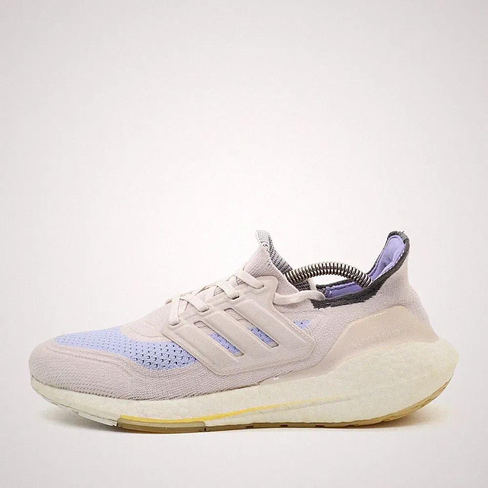 adidas Damen Ultraboost 21 Sneaker Beige/Lila Textil Laufschuhe EU 39 1/3