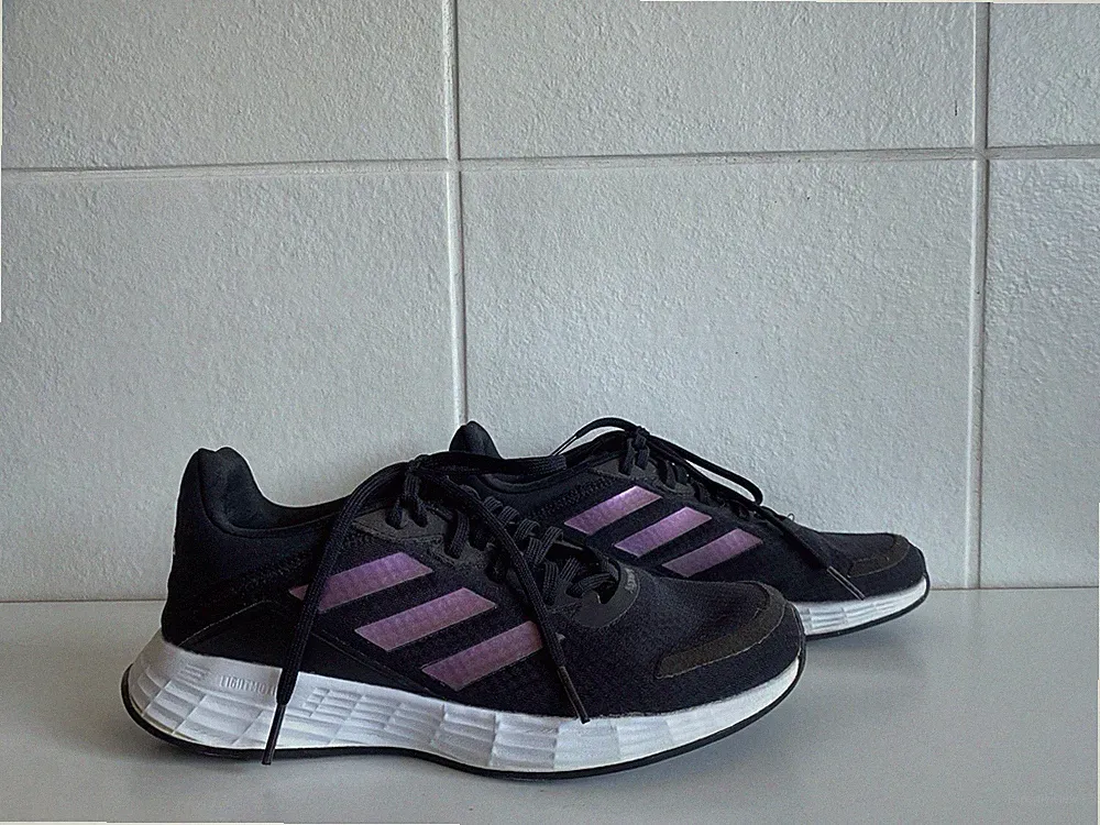 Adidas Damenschuhe Gr. 38 (6,5) Sneaker Laufschuhe