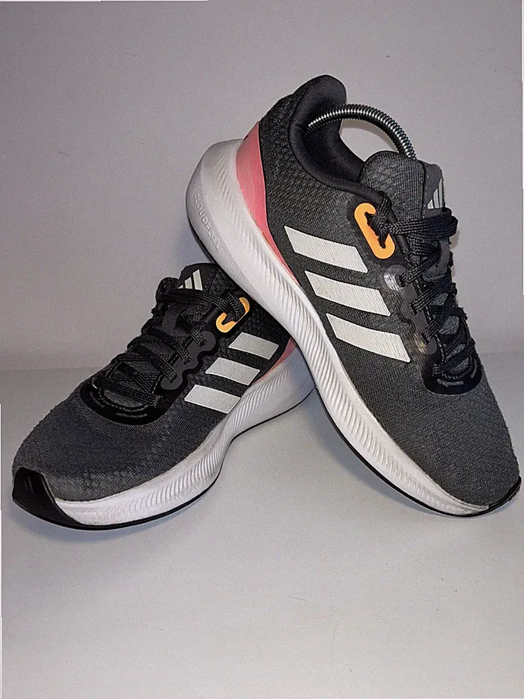 Adidas Falcon 3.0 Laufschuhe Damen Größe 4 grau pink Cloudfoam Fitnessschuhe