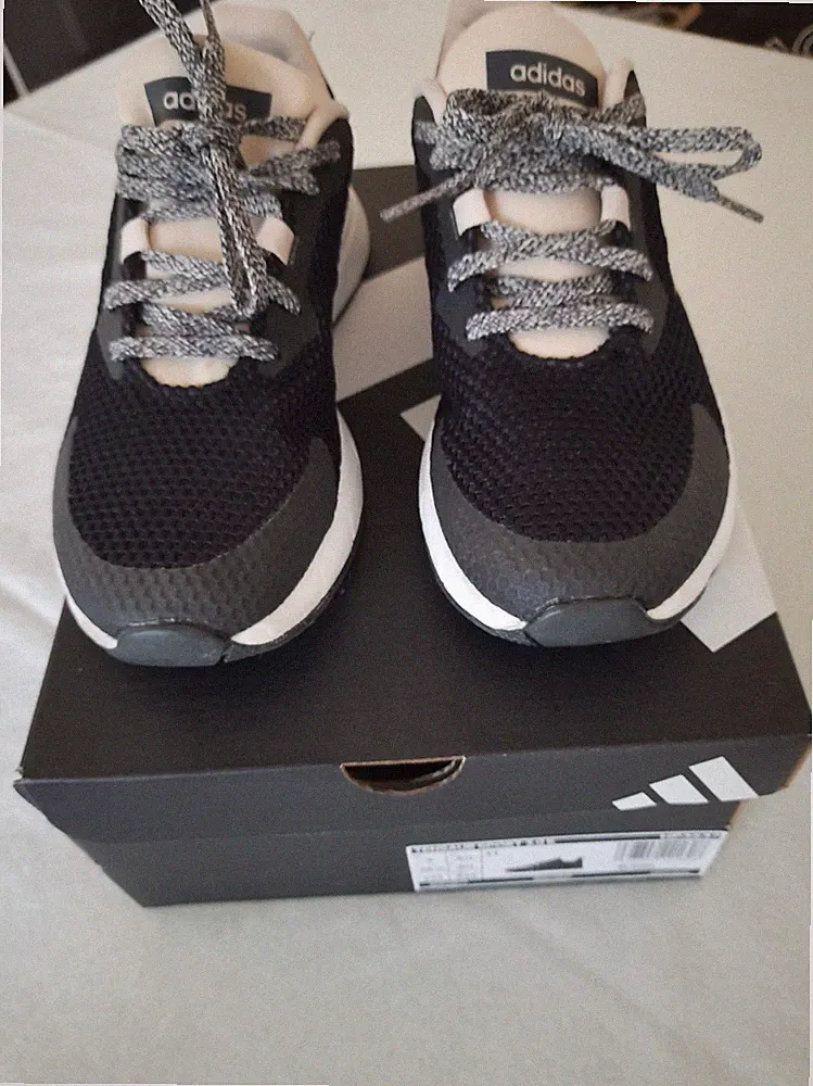 adidas Laufschuhe Damen Sooraj EE9933 Schwarz gebraucht