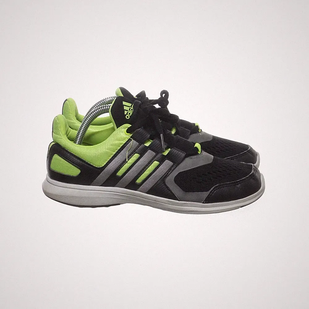 Adidas, Laufschuhe, Größe: 35 1/2, Schwarz/Grau/Grün, Damen #86F
