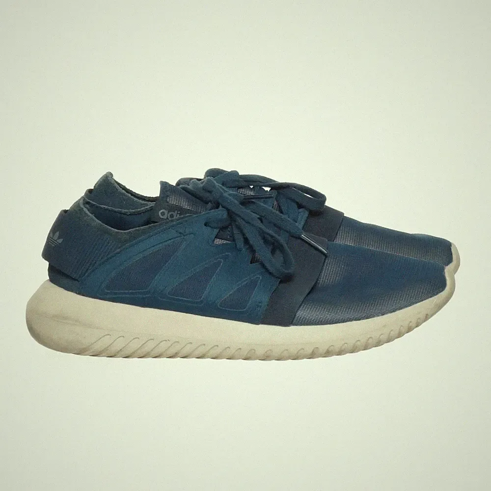Adidas, Laufschuhe, Größe: 37 1/2, Blau, Unisex (Erwachsene) #hwX