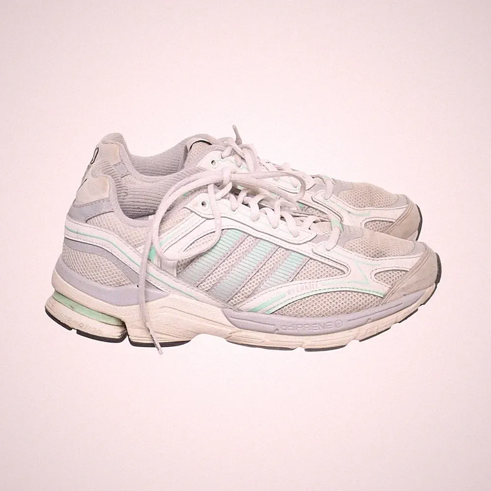 Adidas, Laufschuhe, Größe: 40, model: response, Weiß/Grau/Grün, Damen #CBo