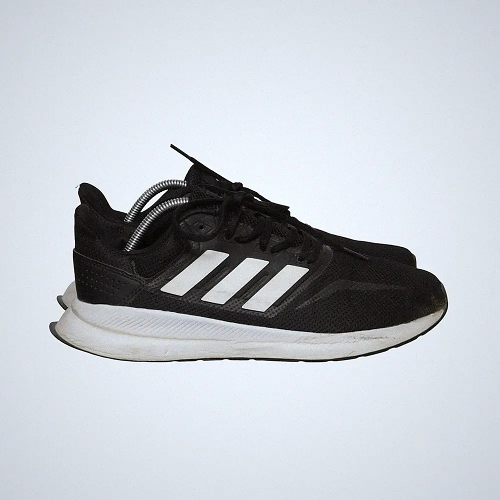 Adidas, Laufschuhe, Größe: 44, Schwarz/Weiß, Unisex (Erwachsene) #d3S
