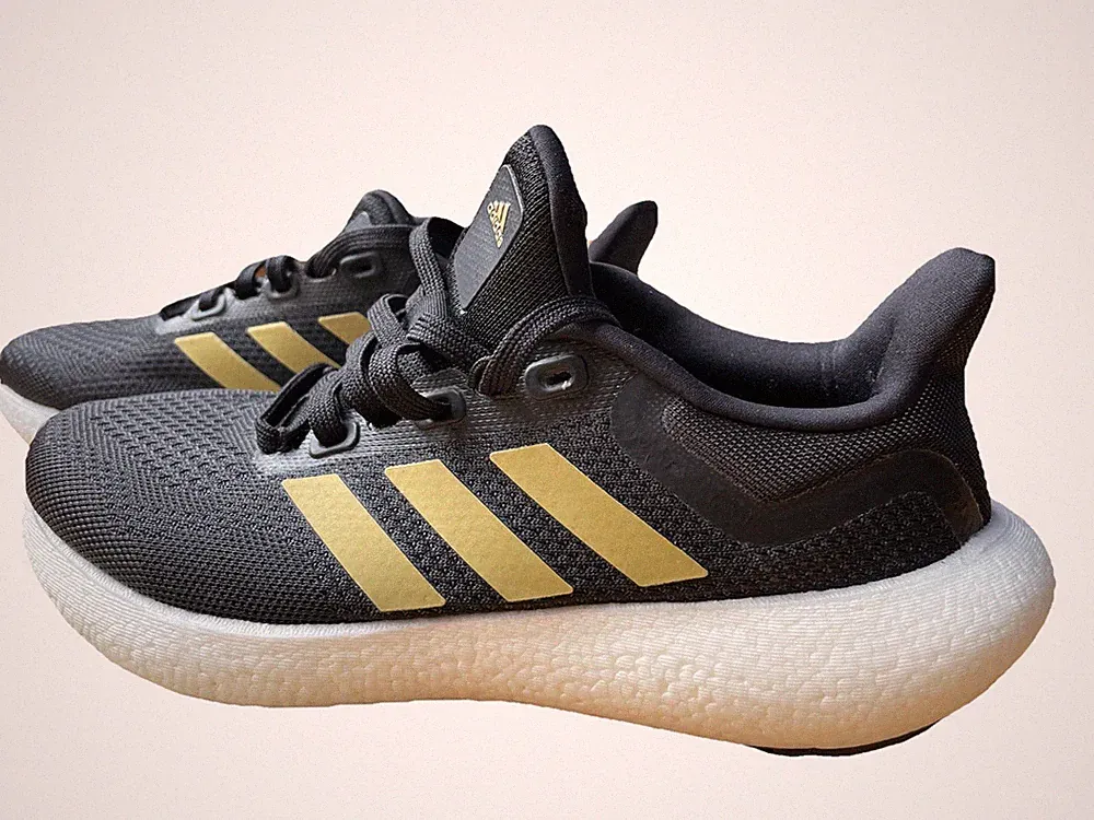 adidas Laufschuhe Pureboost Jet W Damen schwarz gold atmungsaktiv Größe 37 1/3