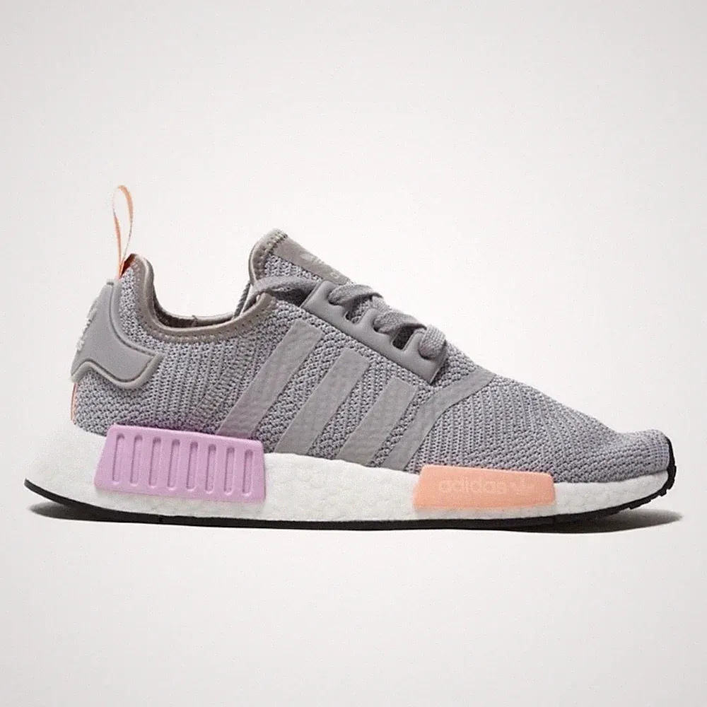 Adidas NMD R1 Running Shoes Grey Size 5.5 Sneakers Reflective Foam Cushion NEW