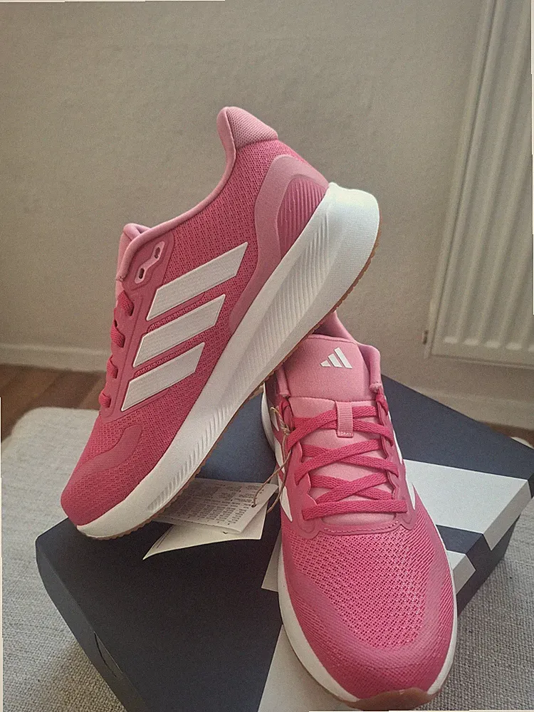Adidas Runfalcon Damen Laufschuh Gr.40 Innensohlenlänge 24,5 cm