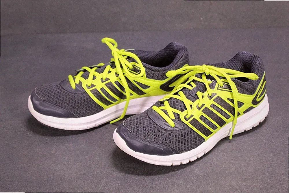 ADIDAS Sneaker Duramo 6 grau neon Mesh Gr. 36,5 Sportschuhe Laufschuhe SB3