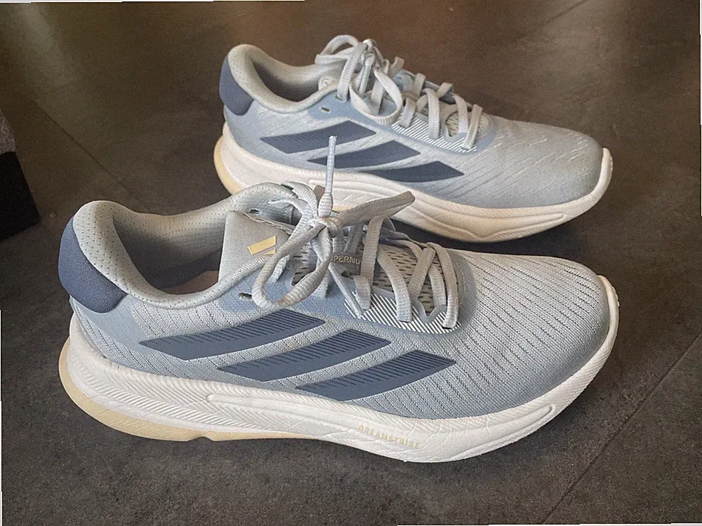 Adidas Sportschuhe, Laufschuhe, Sneaker , Blau 38 Damen Sportschuhe. Wie neu.