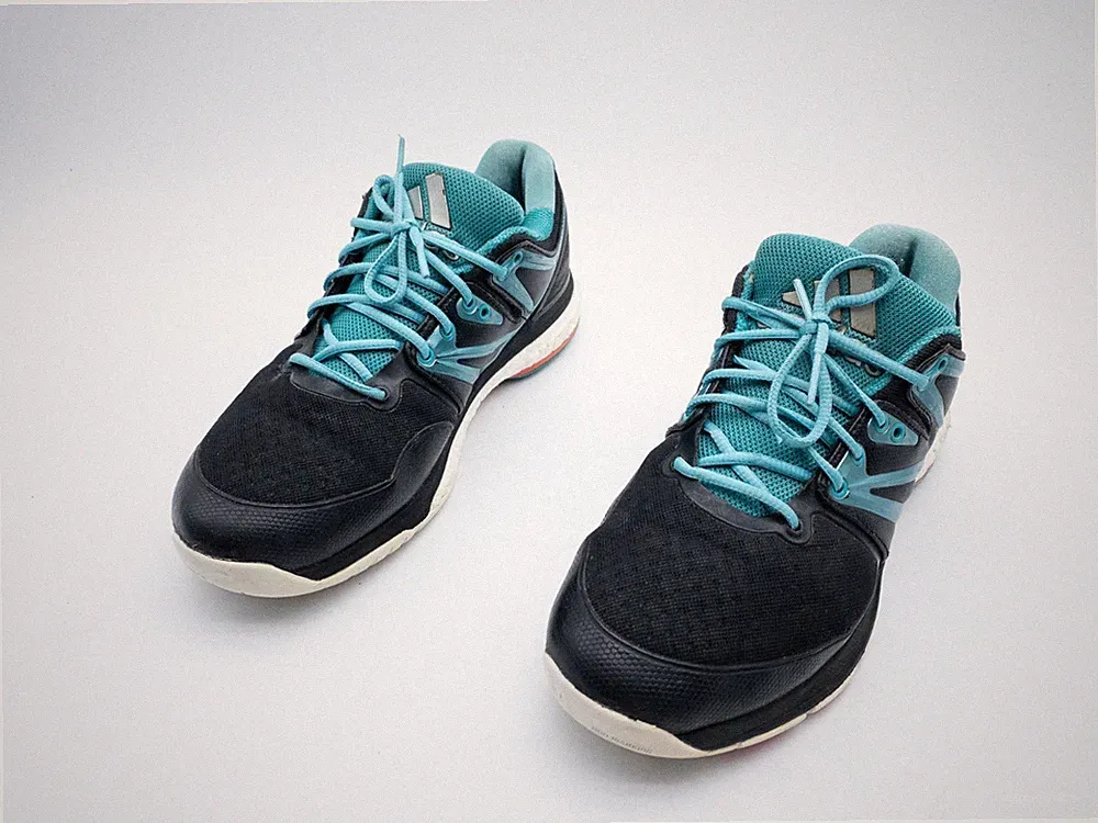 adidas Stabil Boost Unisex Sneaker Sportschuhe Gr. 39 1/3 EU Art. 33416-100