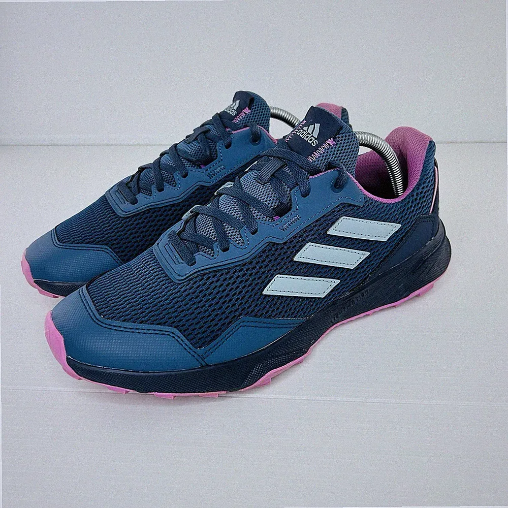 Adidas Terrex Tracefinder W Damen UK 8 Trailrunningschuhe blau pink