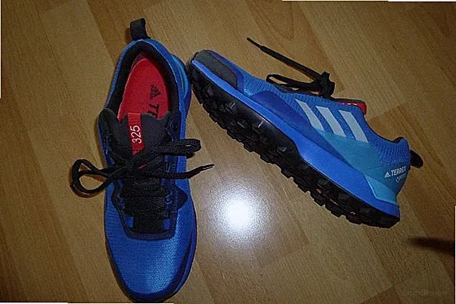 Adidas Terrex Trailrunningschuhe Goretex Damen, Gr.7,5 (40 2/3 ), NEUWERTIG