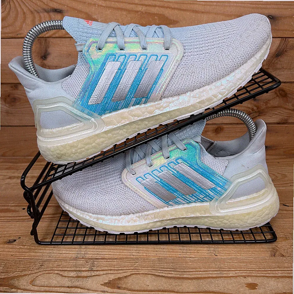 Adidas Turnschuhe Damen UK 5 UltraBoost 20 weiß silber Straßenlauf Fitnessschuhe