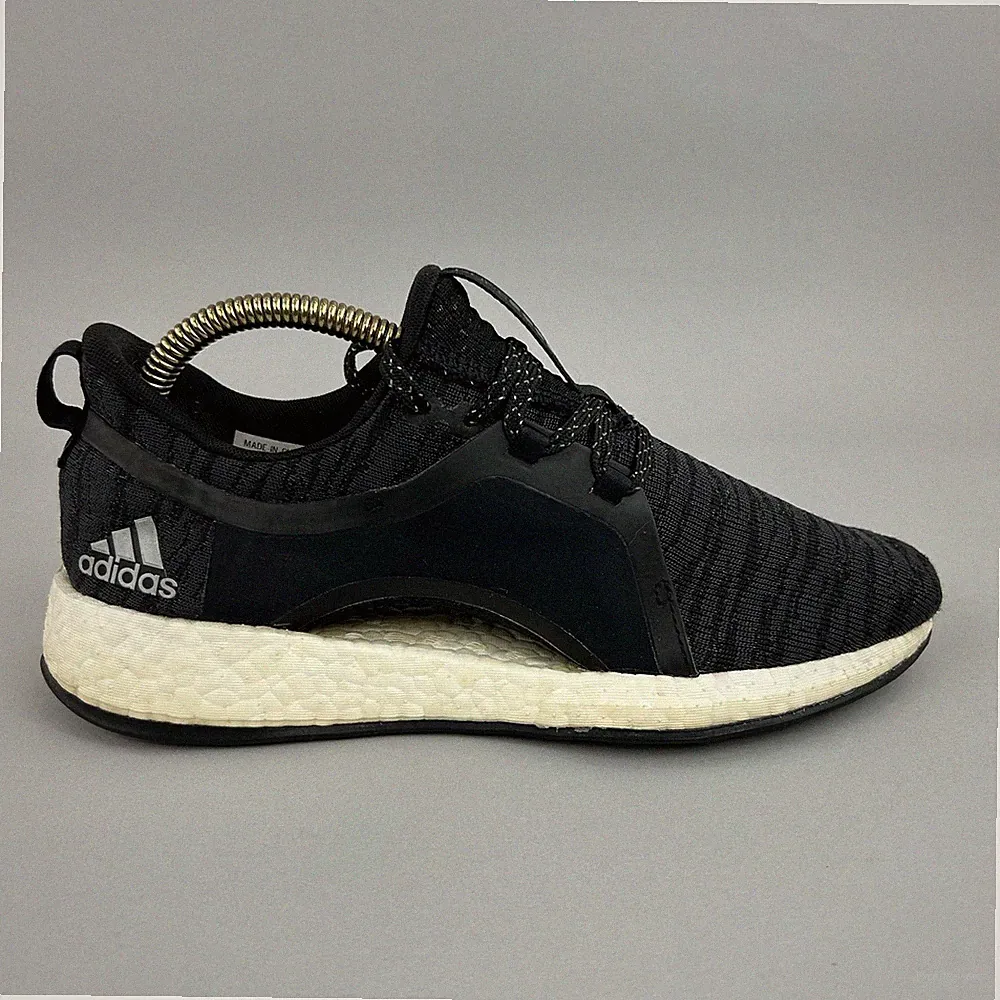 Adidas Turnschuhe Damen UK5 PureBOOST X schwarz Strick Laufen Fitness Komfort Schuhe