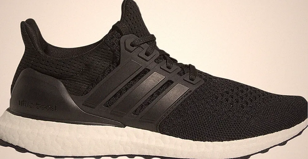 Adidas Ultraboost 1.0 Damen Sneaker Laufschuhe Schwarz Gr. 38.5 (UK 5.5) NEU