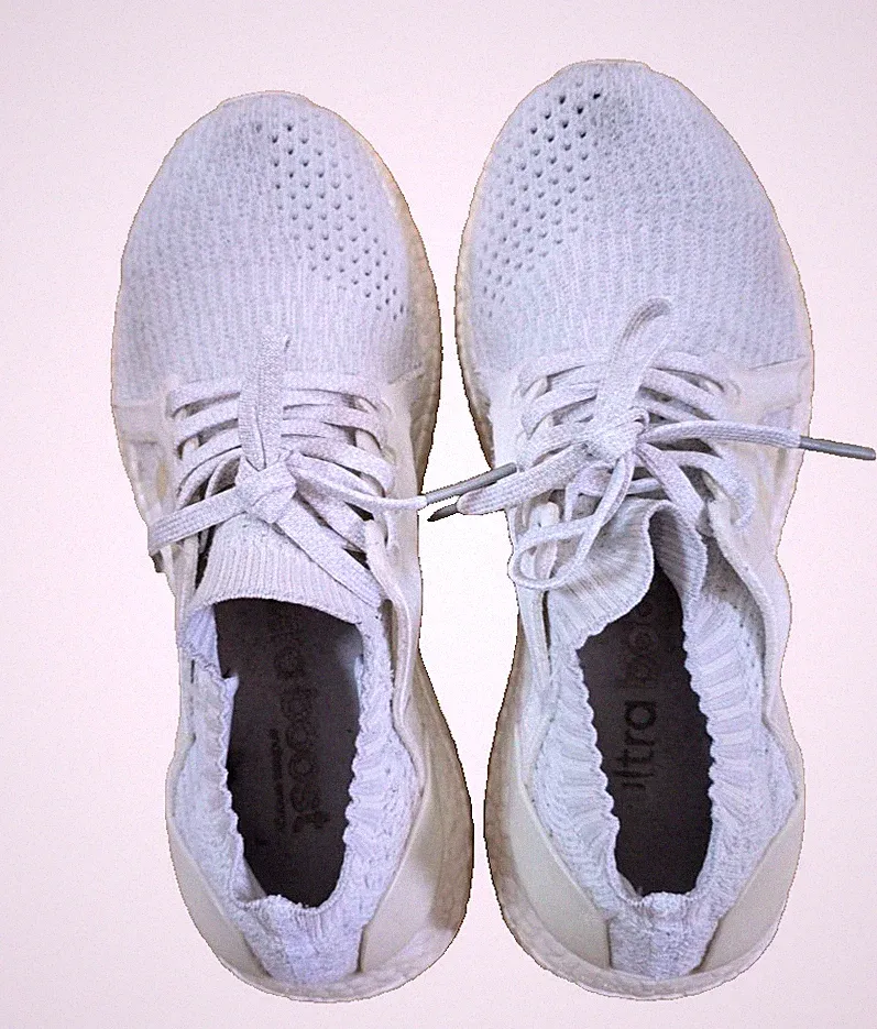 adidas Ultraboost Sneaker Schuhe Laufschuhe Damen Gr. 38 2/3 Weiß-Grau