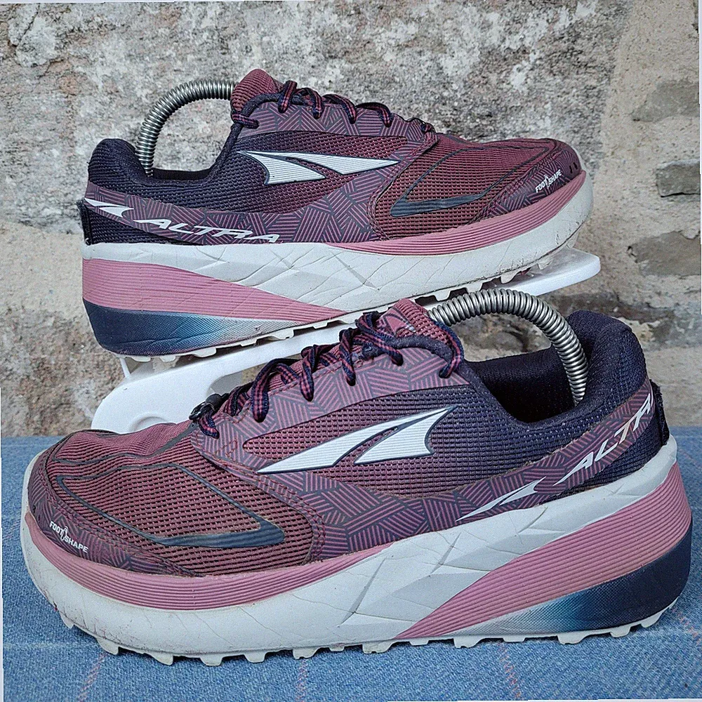 Altra Damen Olympus 3,5 Trail Laufschuhe weinrot Vibram Größe UK 4,5 EU 37,5