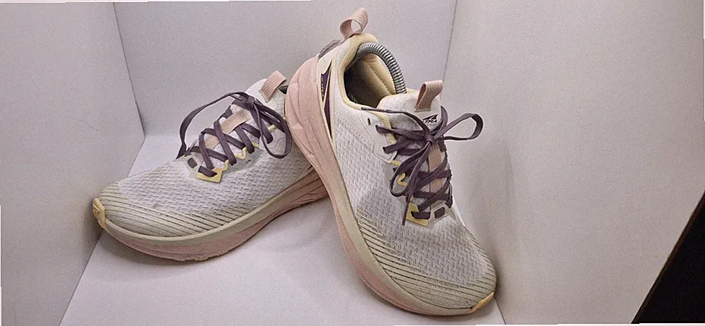 Altra Experience Wild 2 Damen-Traillaufschuhe UK-Größe 7 Turnschuhe weite Passform