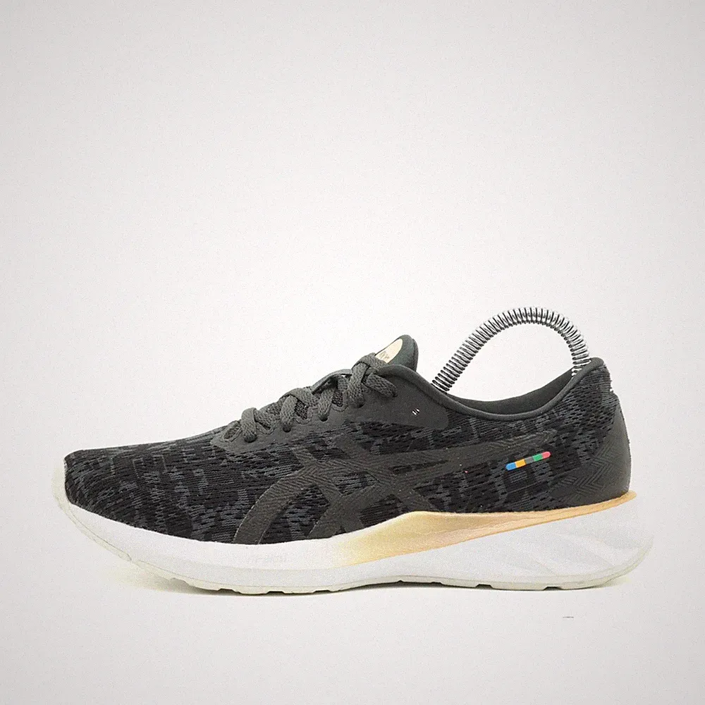 ASICS Damen Gel-Kayano 28 Laufschuhe EU 39.5 Schwarz 1012A936 Tokyo FF Dämpfung