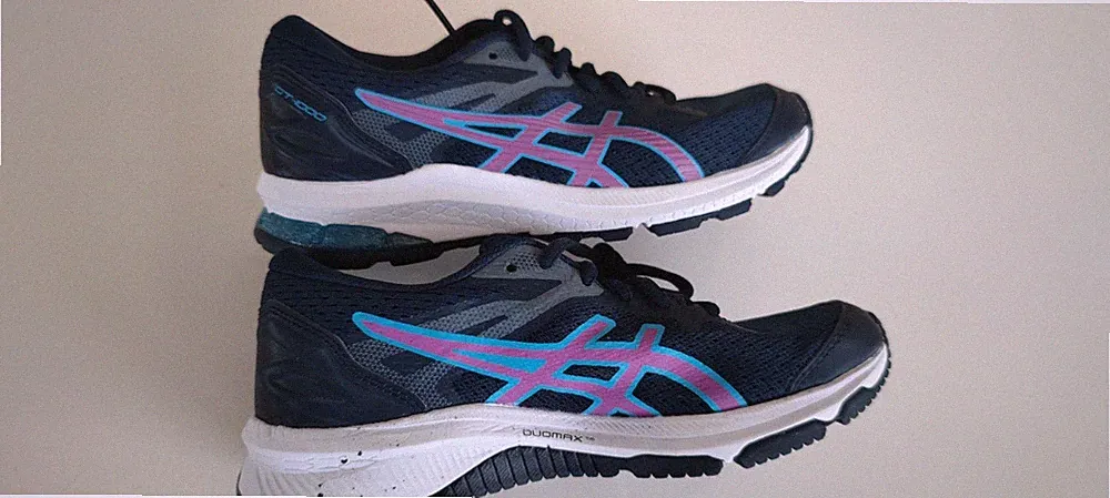 ASICS Damen Laufschuhe Gr. 36