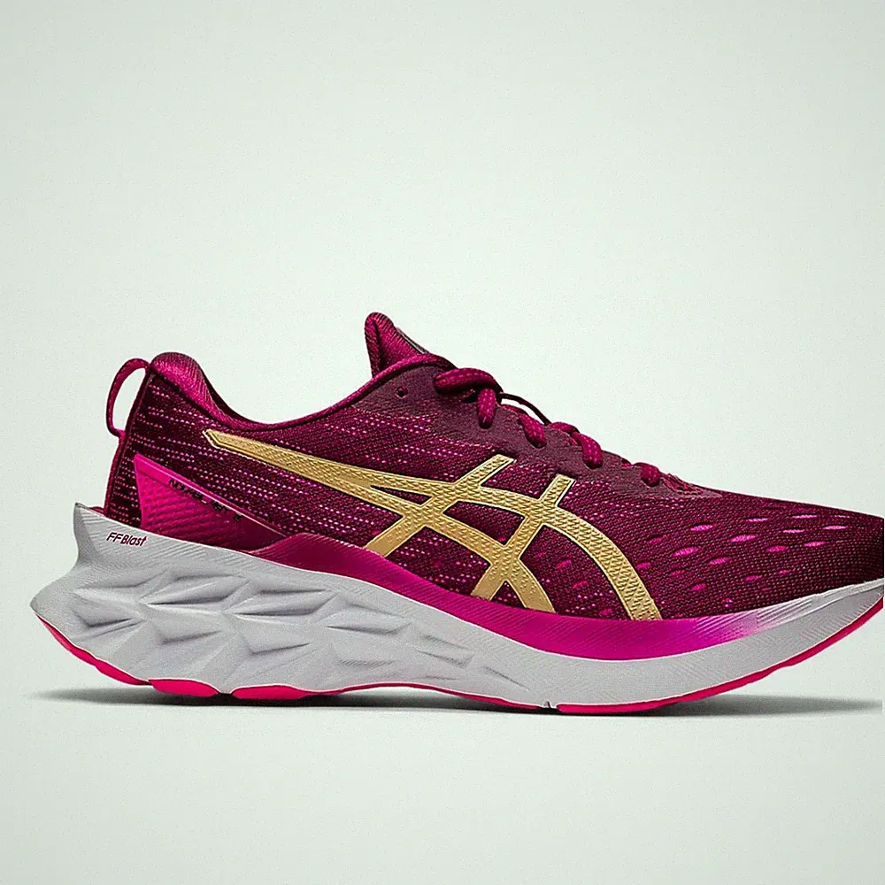 Asics Damen Laufschuhe in Violett