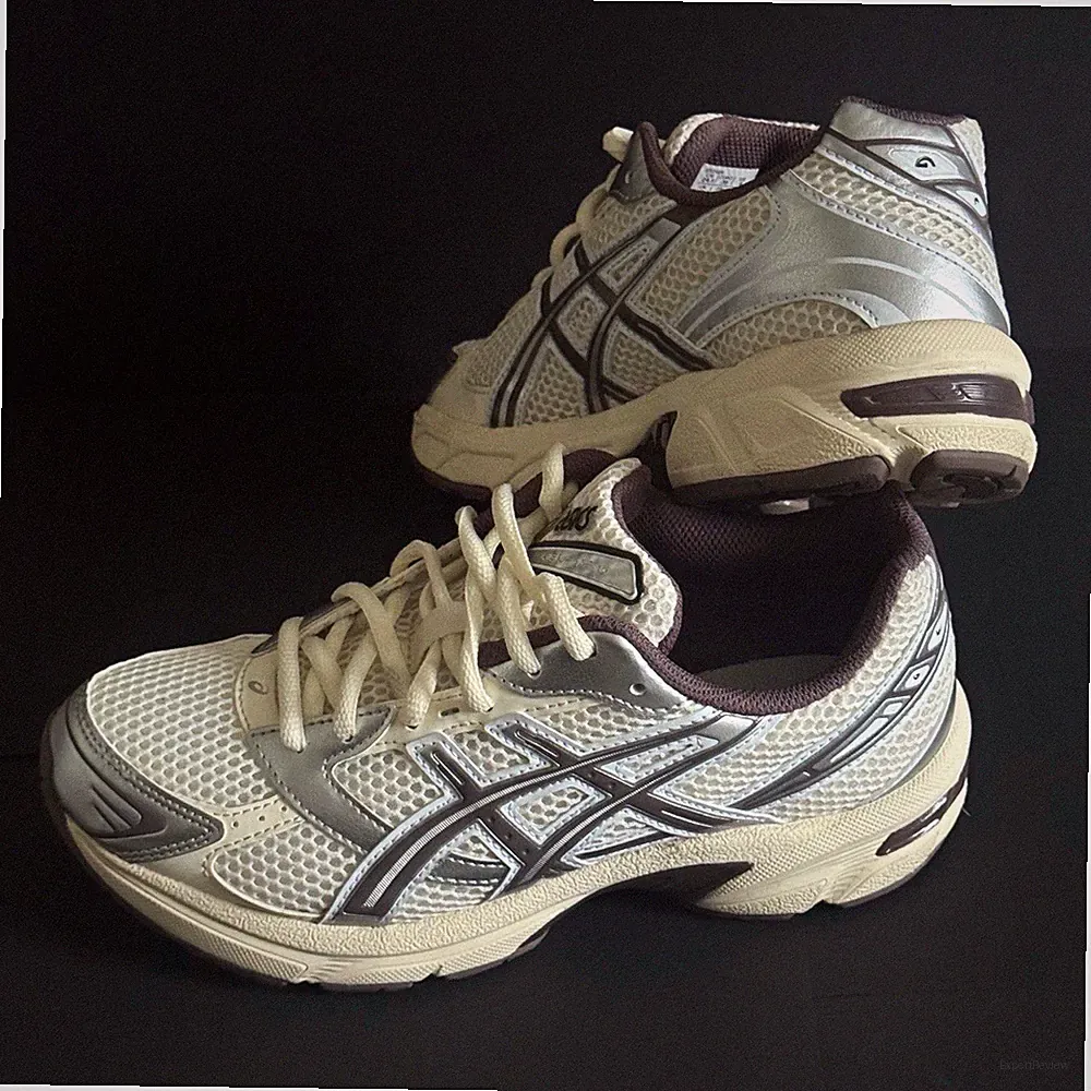 ASICS Damen Laufschuhe Sneaker Low Top Weiß/Grau Mesh EU 39 UK 5 US 6