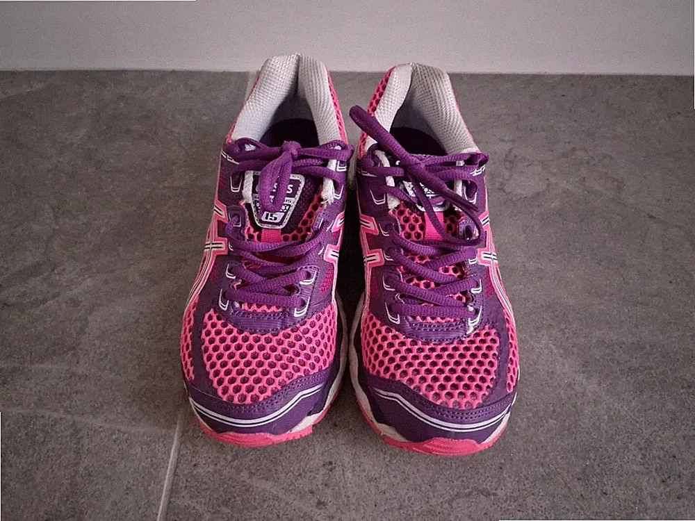 Asics Gel Cumulus 15 Rosa Damen Gr. Euro 37 Laufschuhe Gebraucht Gutem Zustand