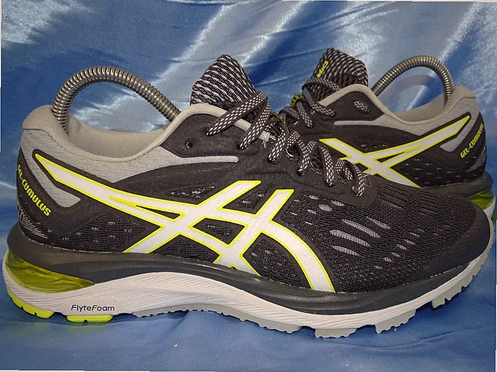 ASICS GEL CUMULUS 20 LAUFSCHUHE GR 37 38 DAMEN SCHUHE RUNNING KAYANO NIMBUS SNEA