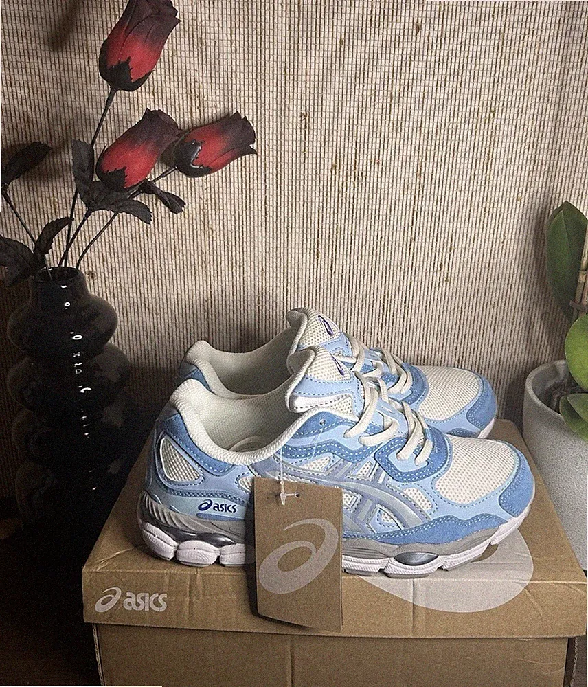 ASICS GEL Damen Laufschuhe Mesh hellblau weiß grau Low Top atmungsaktiv