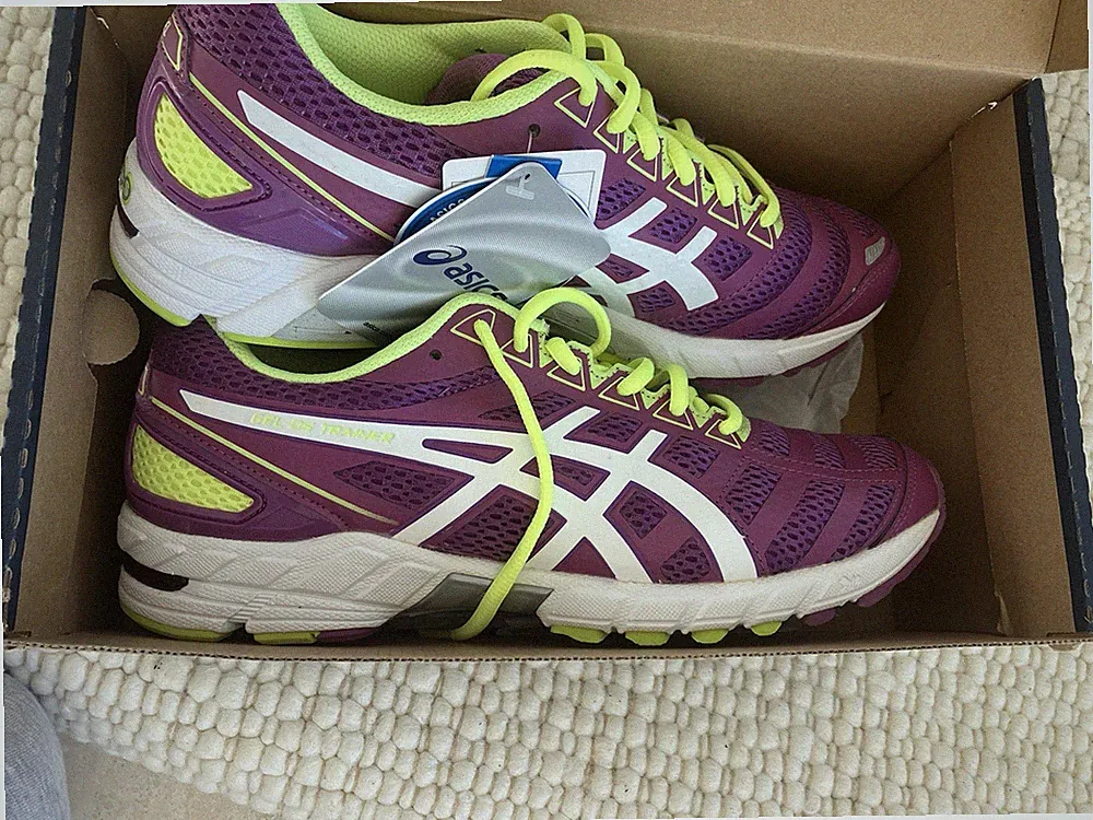 Asics Gel-DS Trainer 18 41,5 EU Running Laufschuh Sportschuh