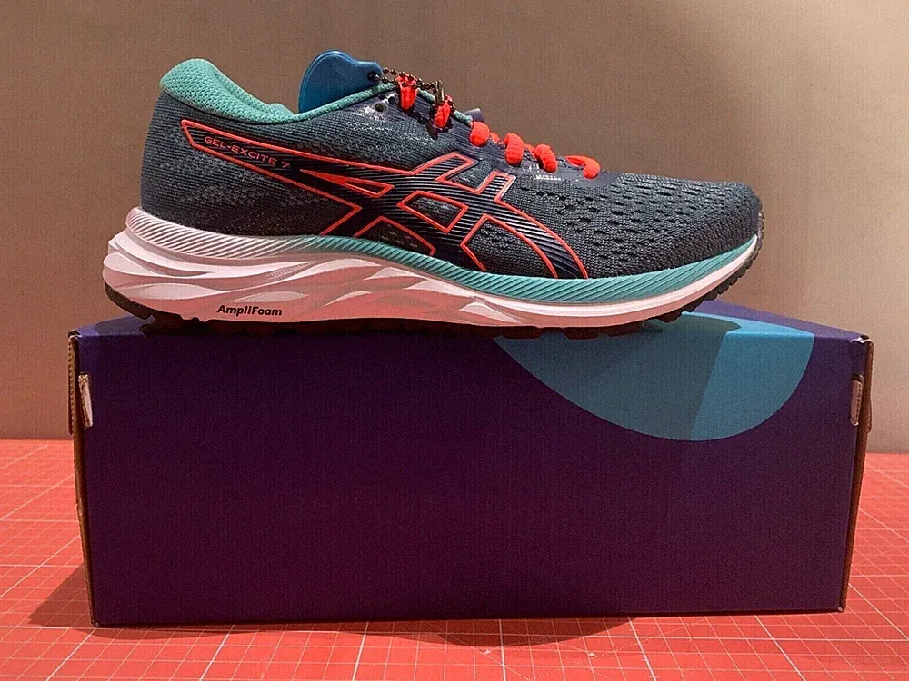 Asics Gel-Excite 7 Damen Laufschuhe Magnetic Blue/Sunrise Red Eur 36/UK 3.5