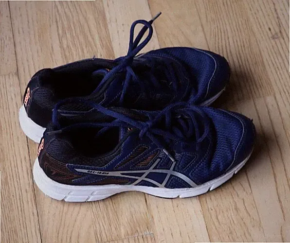 Asics Gel-IKAIA C8ONQ Grösse: 36 Kinderschuhe, Laufschuhe, Sport
