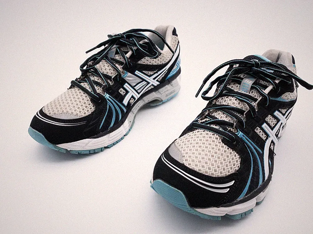 ASICS Gel-Kayano 18 Damen Laufschuh Sportschuh Sneaker Gr 40,5 EU Art 15779-100