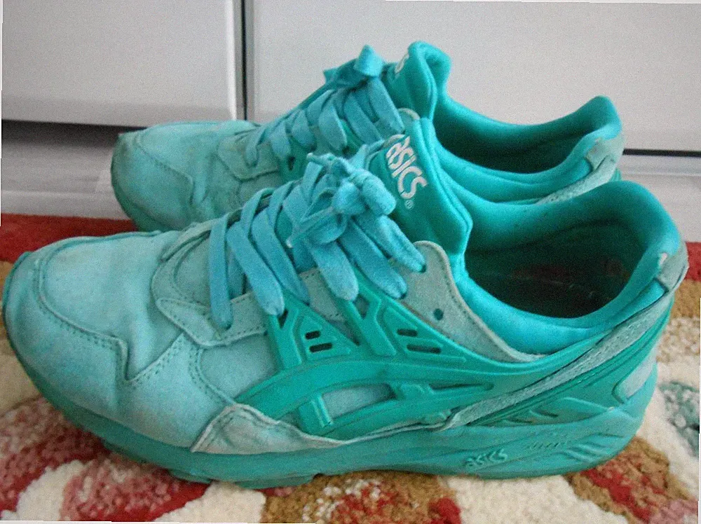 Asics Gel-Kayano Trainer Running Damen Lauf Fitness Sport Schuhe Sneakers 39,5