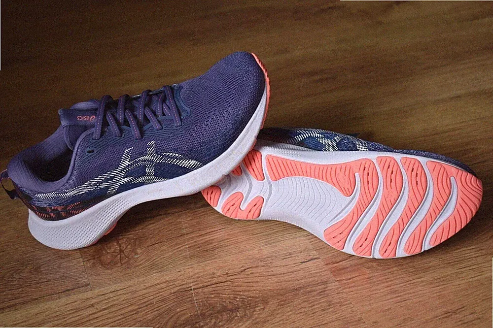 asics gel-Nimbus Lite 3 39 41,5 Laufschuhe cumulus 25