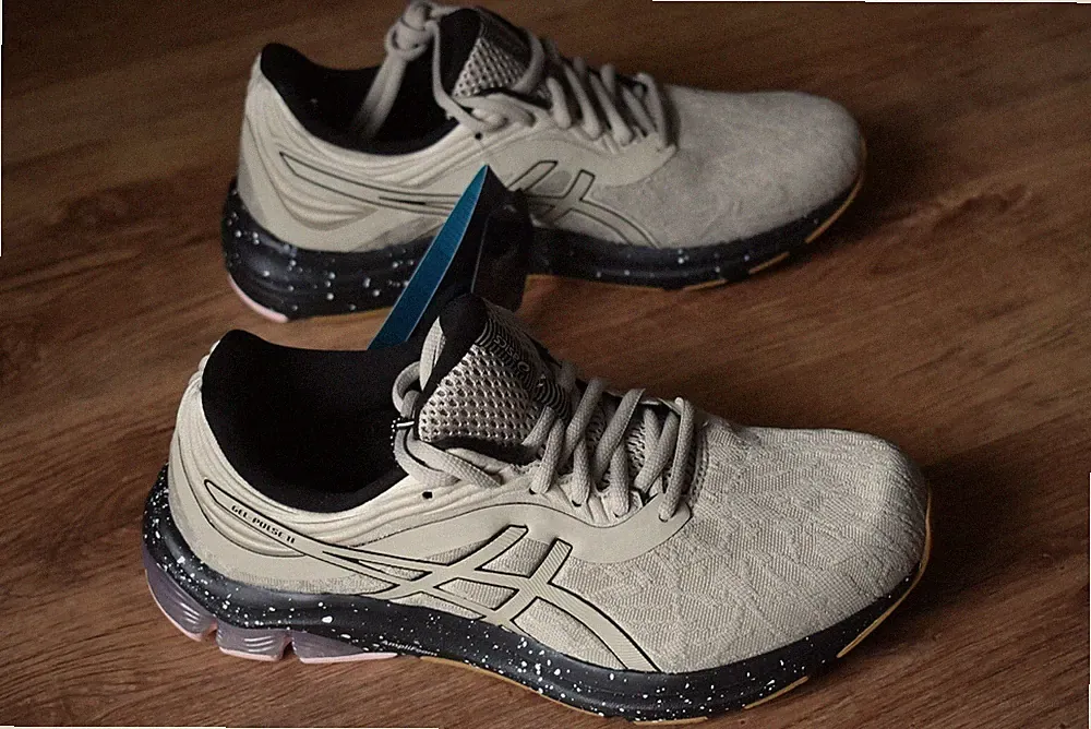 asics gel Pulse 11 Winterized 37,5 39,5 40 40,5 42 Winter Laufschuhe 12
