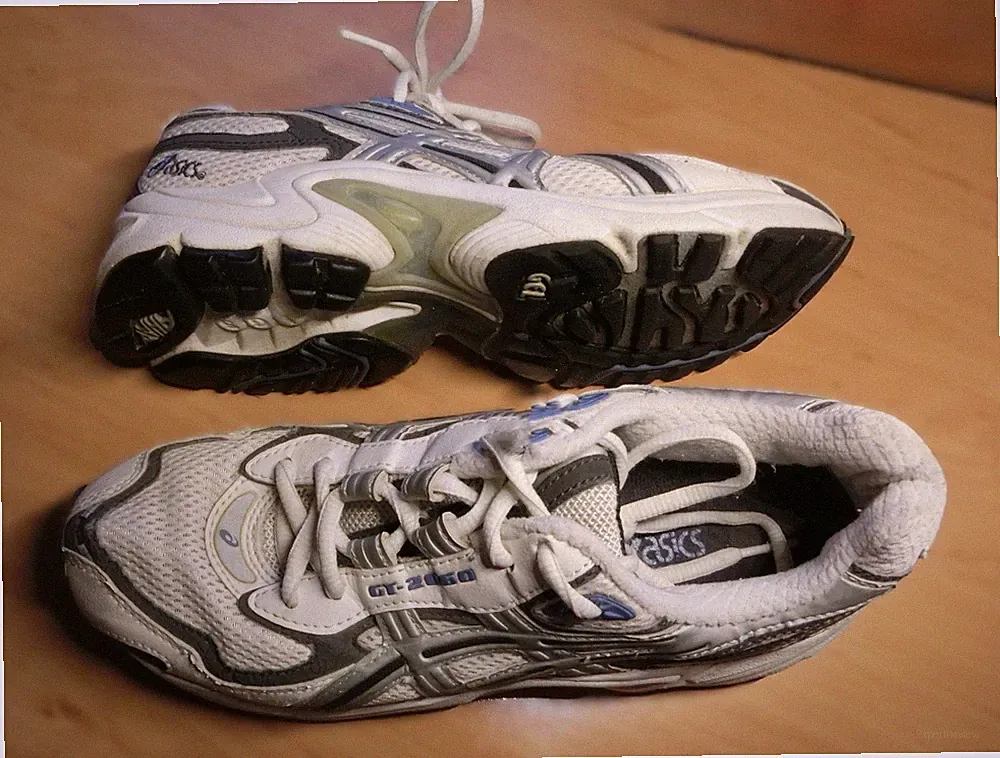ASICS Gel-TN 155 DAMEN LAUFSCHUH RUNNING-SCHUHE FITNESS-SCHUHE weiß Gr 39,5 EU