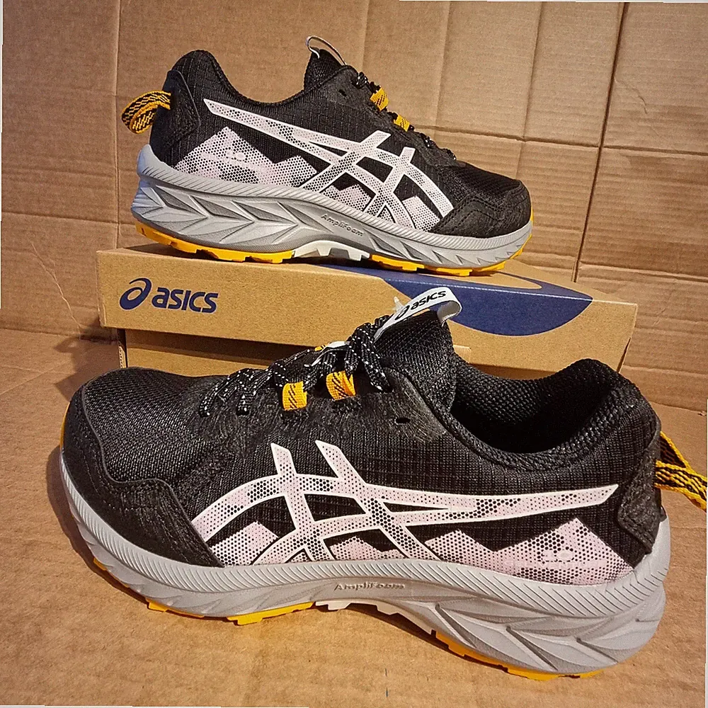 Asics Gel-Venture 10 Damen-Traillaufschuhe schwarz/hellschlauchfarben UK4,5 – neu mit Etikett