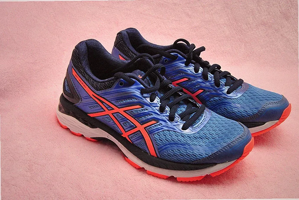 ASICS GT-2000 Laufschuhe ✔ NEU & UNGETRAGEN ✔ Gr. 37 ✔ Stabilität ✔ Running!