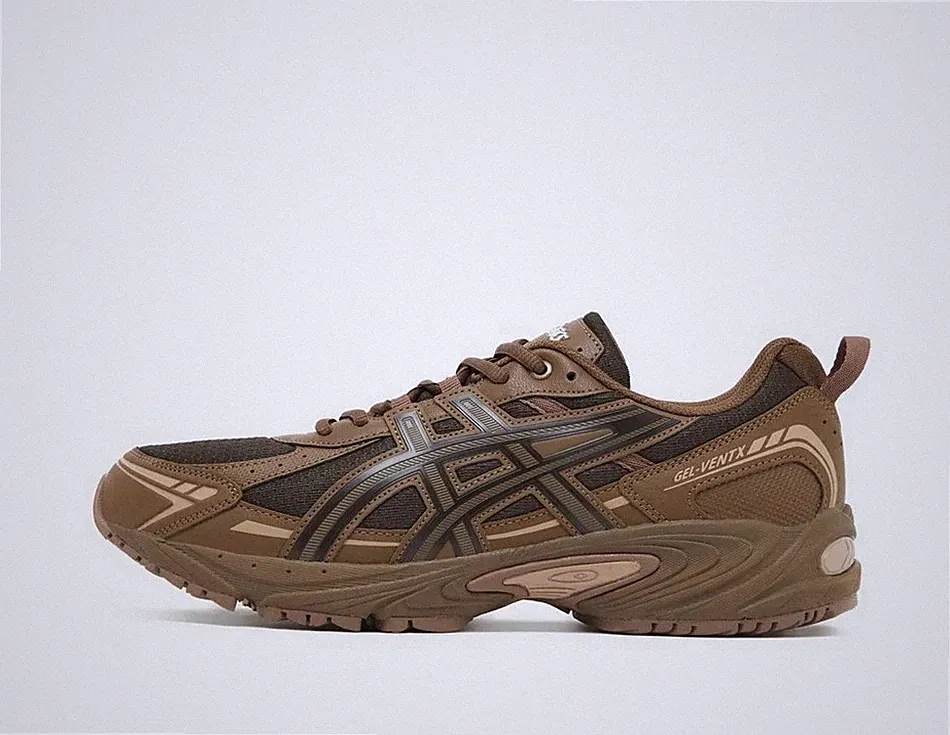Asics Herren GEL-VENTX Schuhe in Braun