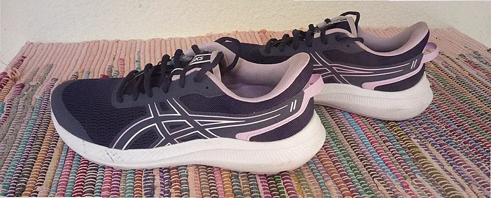 Asics Jolt 5 Damen Laufschuhe Fitness Gr. 40