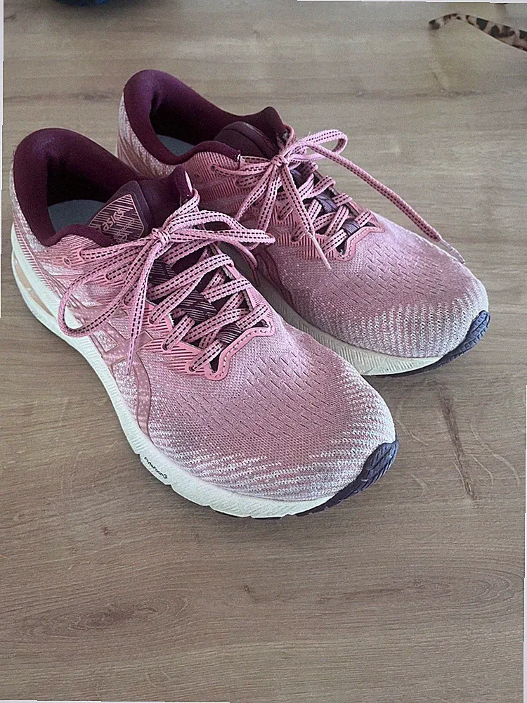 Asics Laufschuhe Damen 41,5 EU