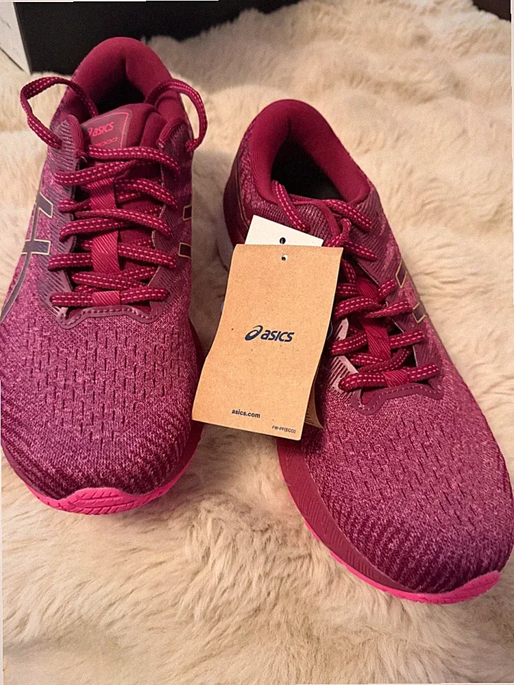 asics Laufschuhe Damen Größe 40 Bugunderrot