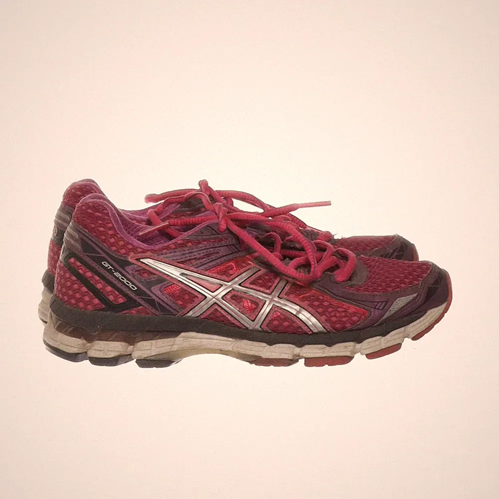 Asics, Laufschuhe, Größe: 36, GT-2000, Leder, Pink/Lila, Damen #CWU