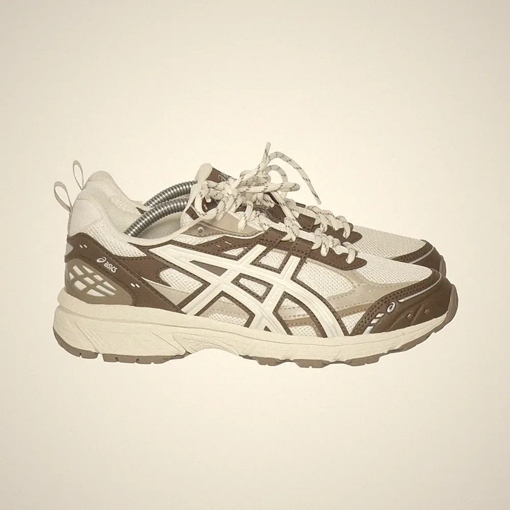Asics, Laufschuhe, Größe: 39, Weiß/Braun, Unisex (Erwachsene) #lGD