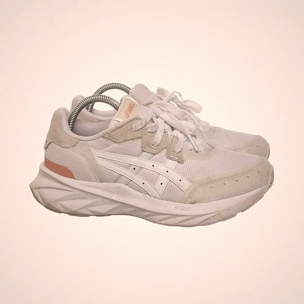 Asics, Laufschuhe, Größe: 40, Leder, Beige, Damen #hOG